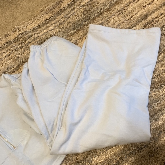 PINK baby blue sweatsuit set - Picture 2 of 4